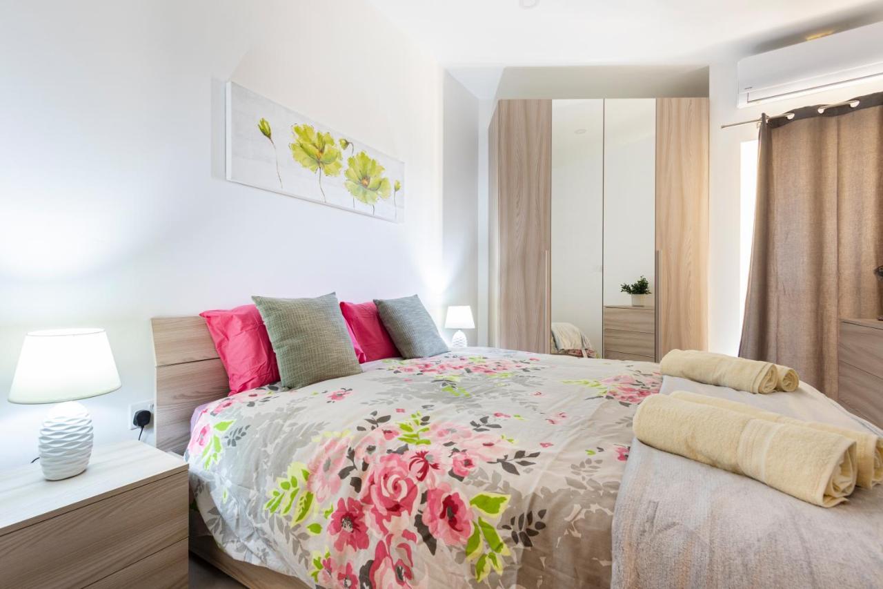 H1- Modern & Spacious 3 Bedroom *